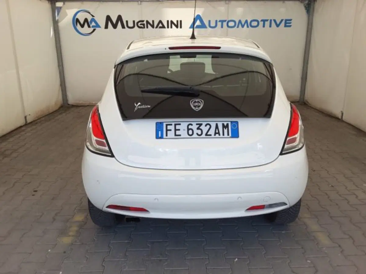 Lancia Ypsilon usata a Firenze (13)