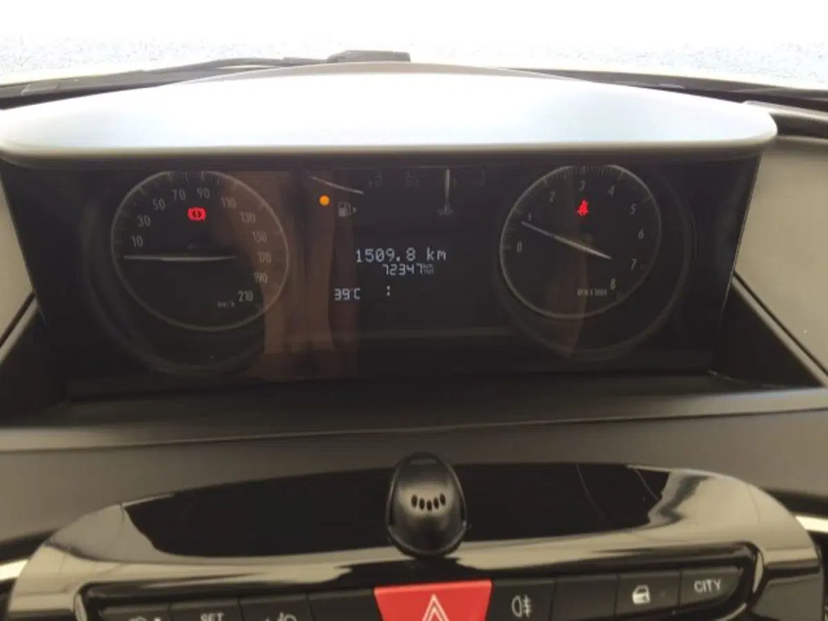 Lancia Ypsilon usata a Firenze (7)
