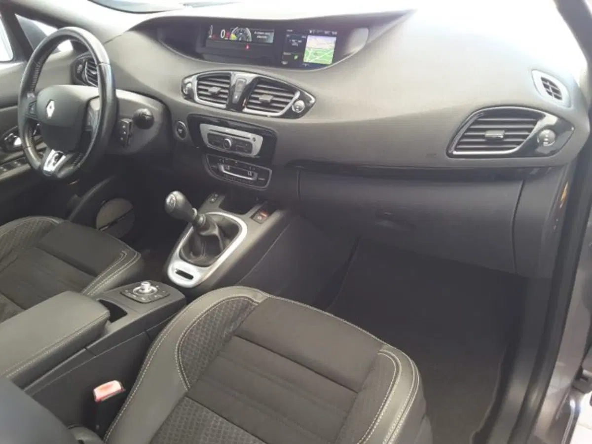 Renault Scenic E-Tech Electric usata a Firenze (10)