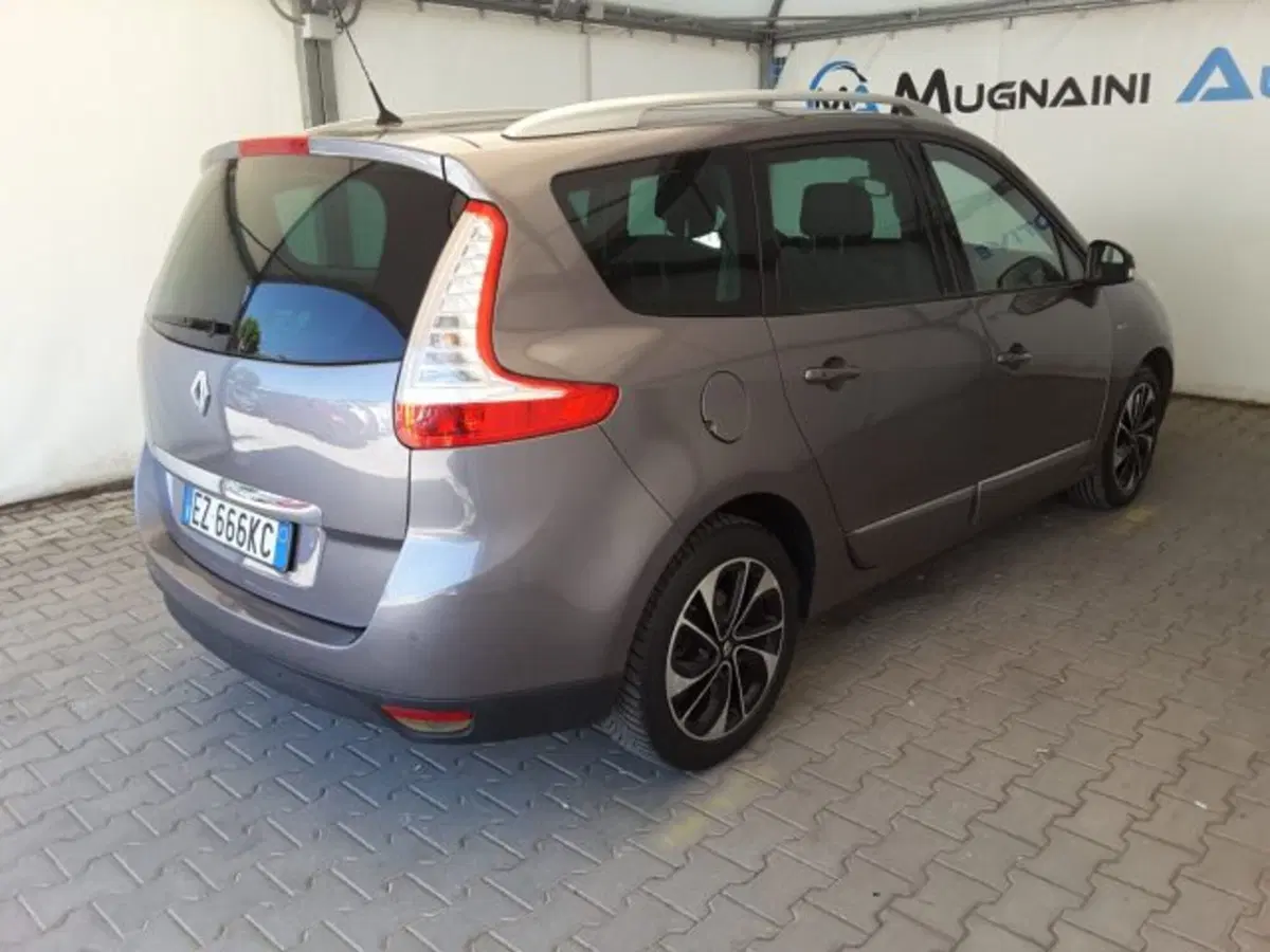 Renault Scenic E-Tech Electric usata a Firenze (14)