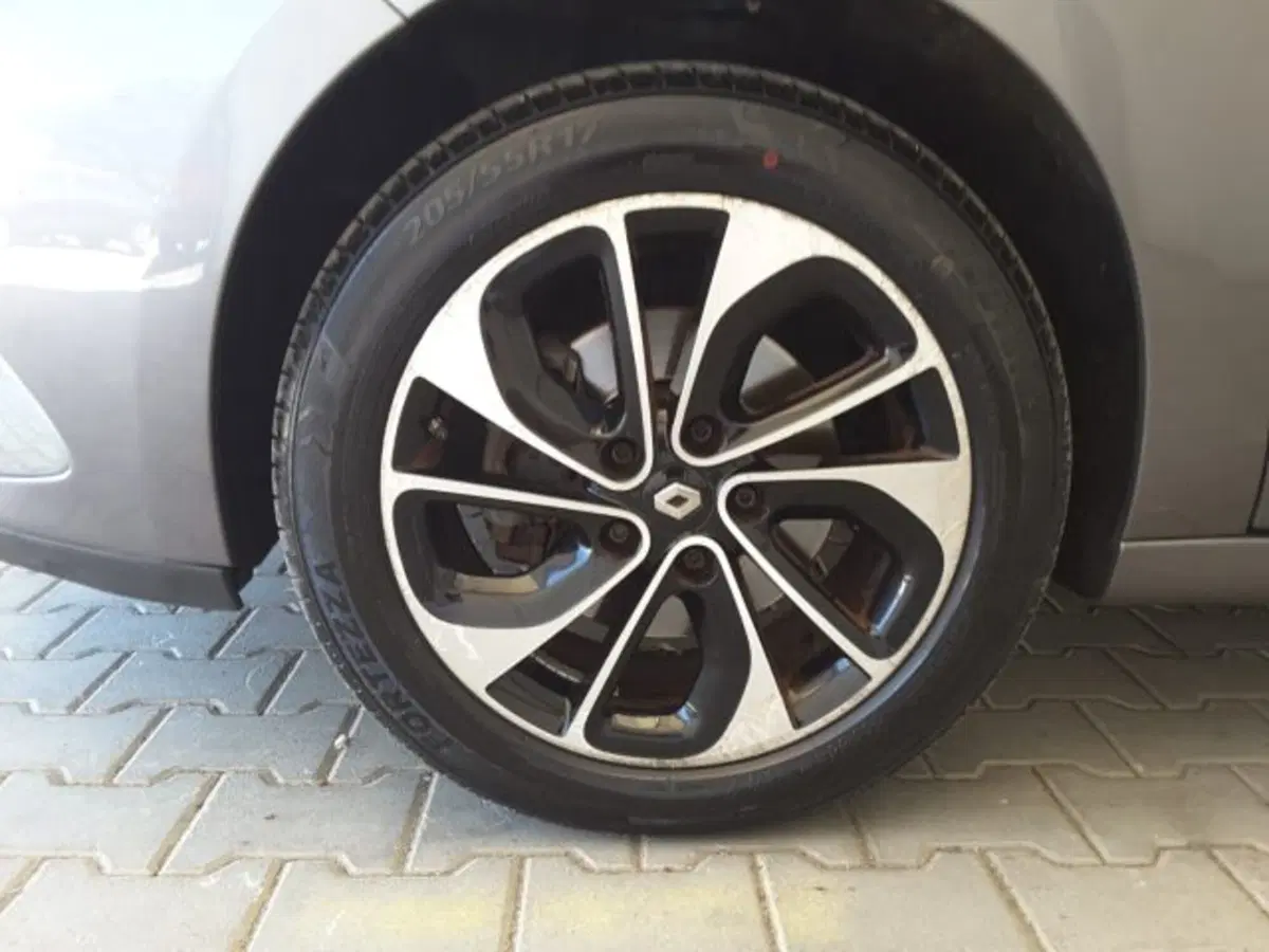 Renault Scenic E-Tech Electric usata a Firenze (4)