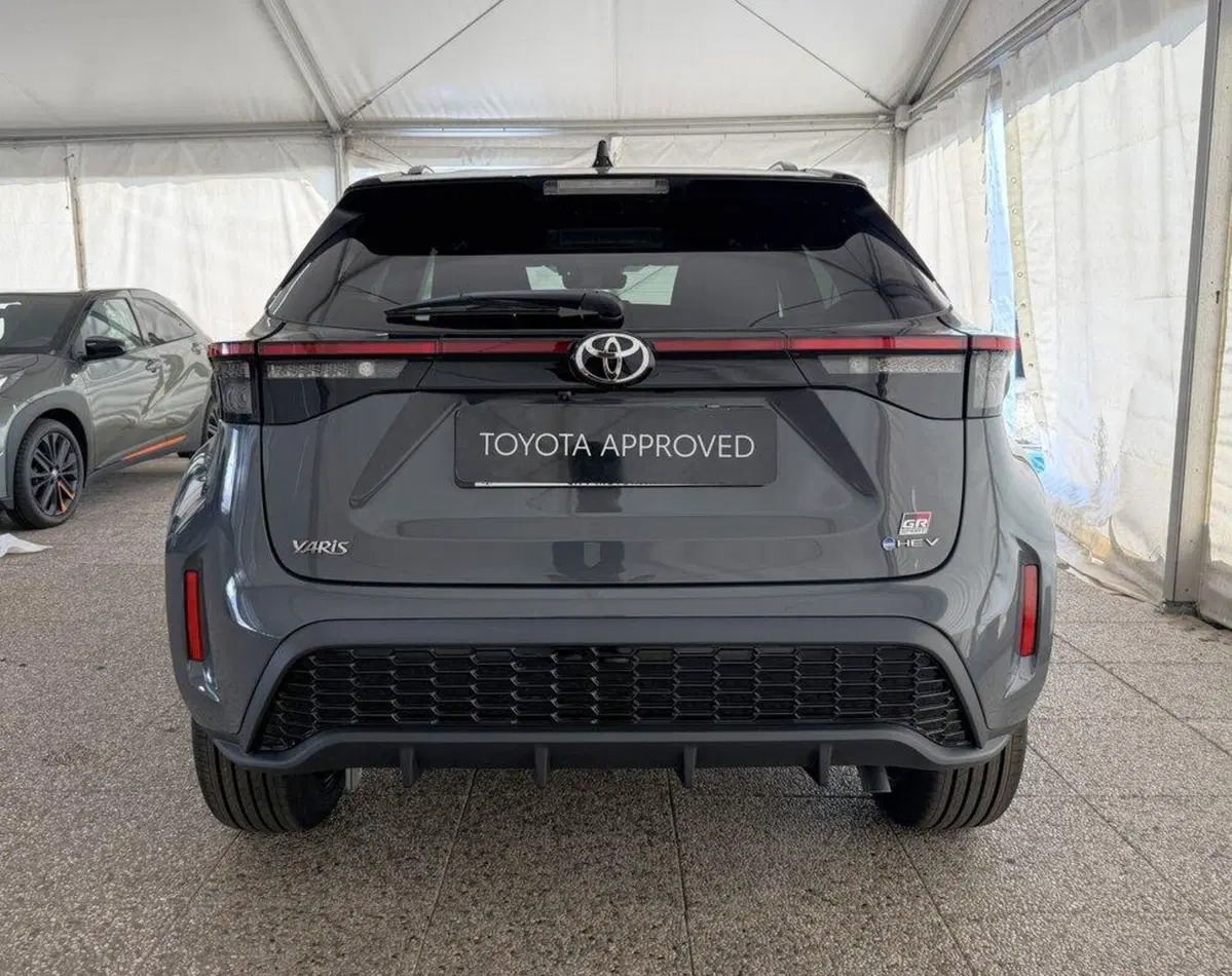 Toyota Yaris Cross nuova a Monza e Brianza (5)