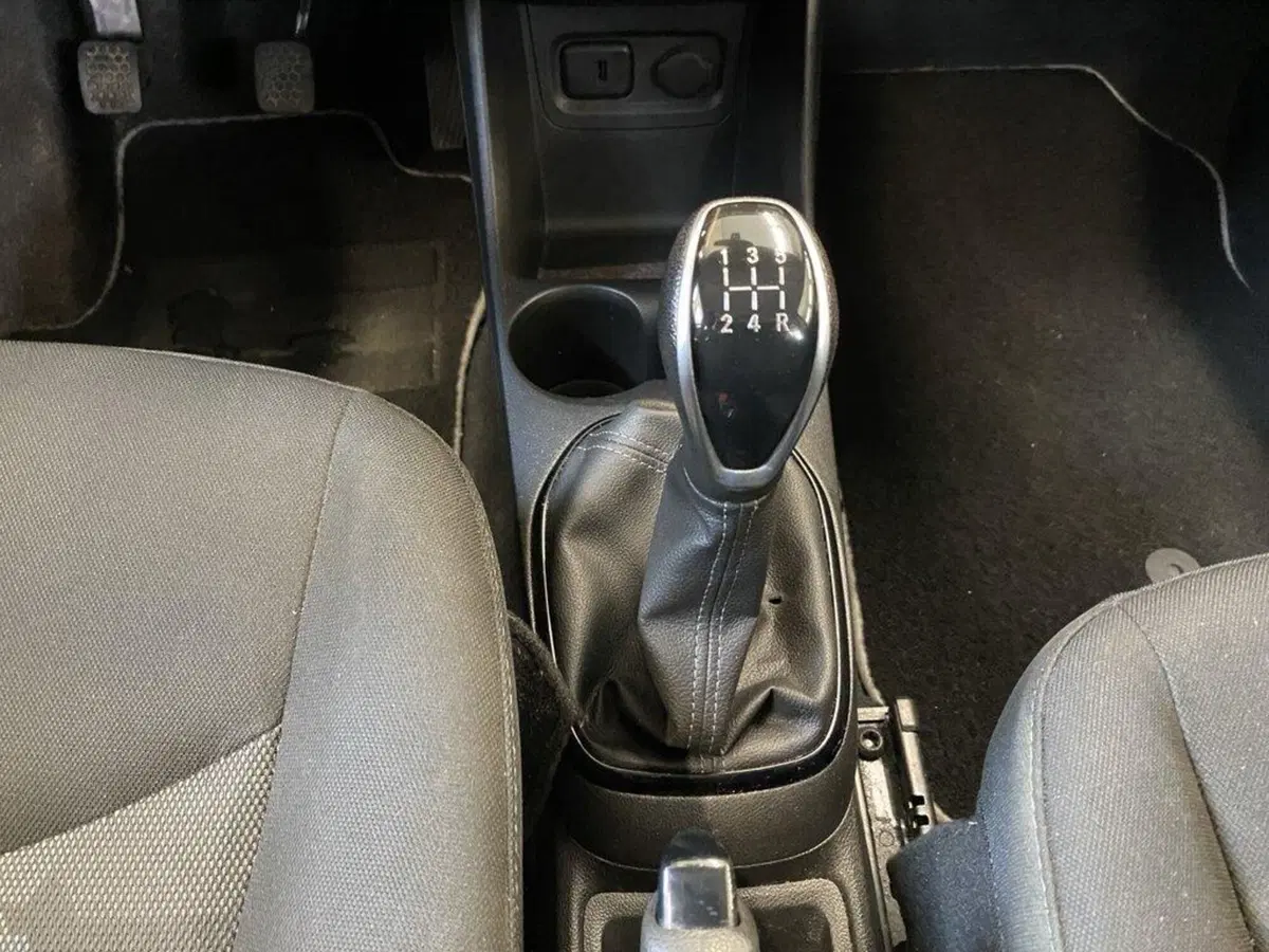 Opel Karl usata a Torino (12)