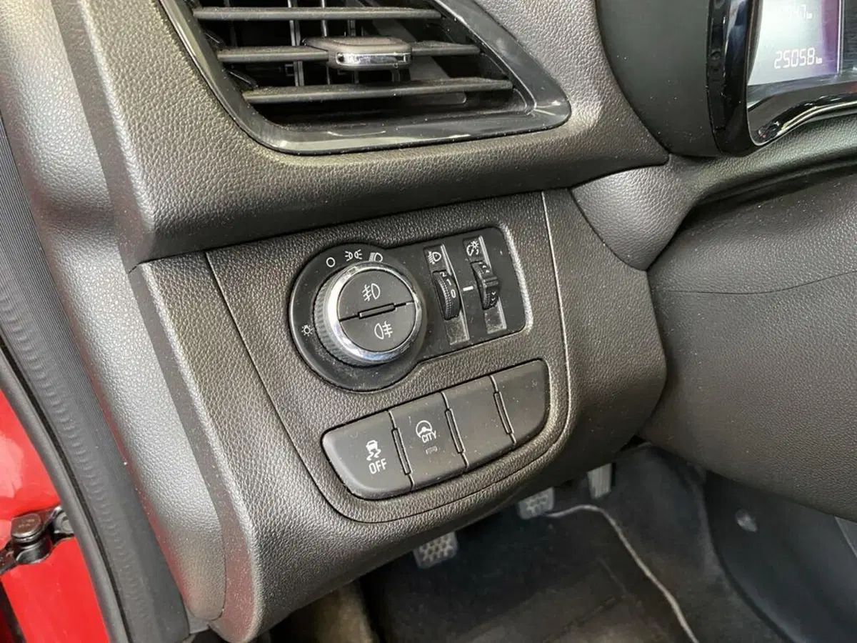 Opel Karl usata a Torino (13)