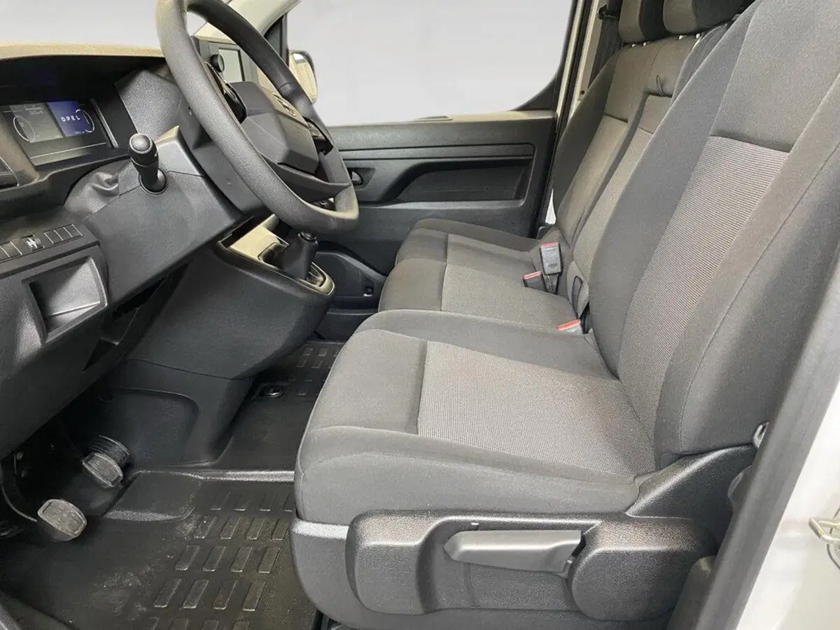 Opel Vivaro Furgone usata a Torino (7)
