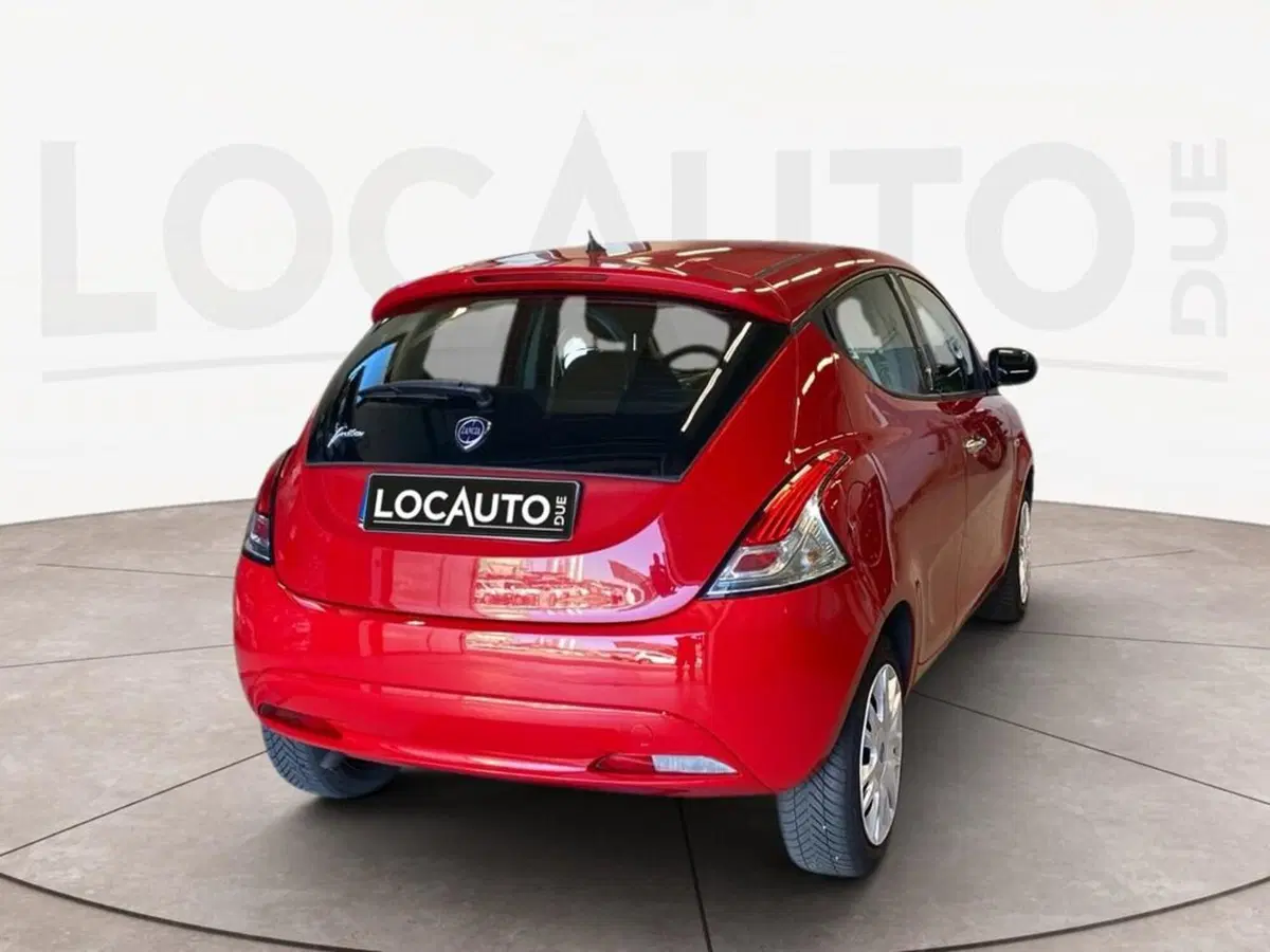 Lancia Ypsilon usata a Torino (3)