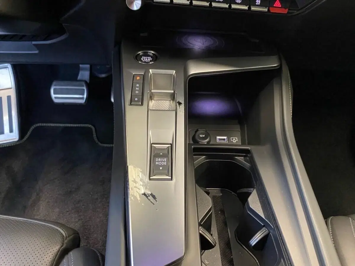Peugeot 408 usata a Torino (11)