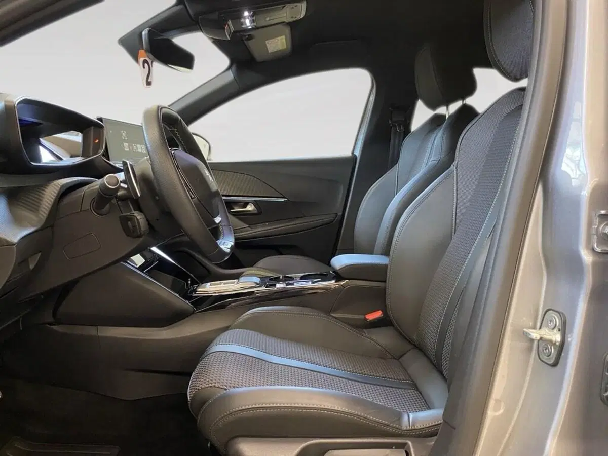 Peugeot 208 usata a Torino (7)