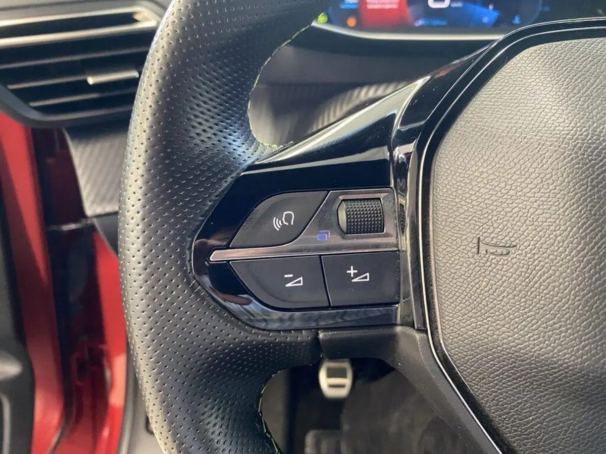 Peugeot 208 usata a Torino (11)