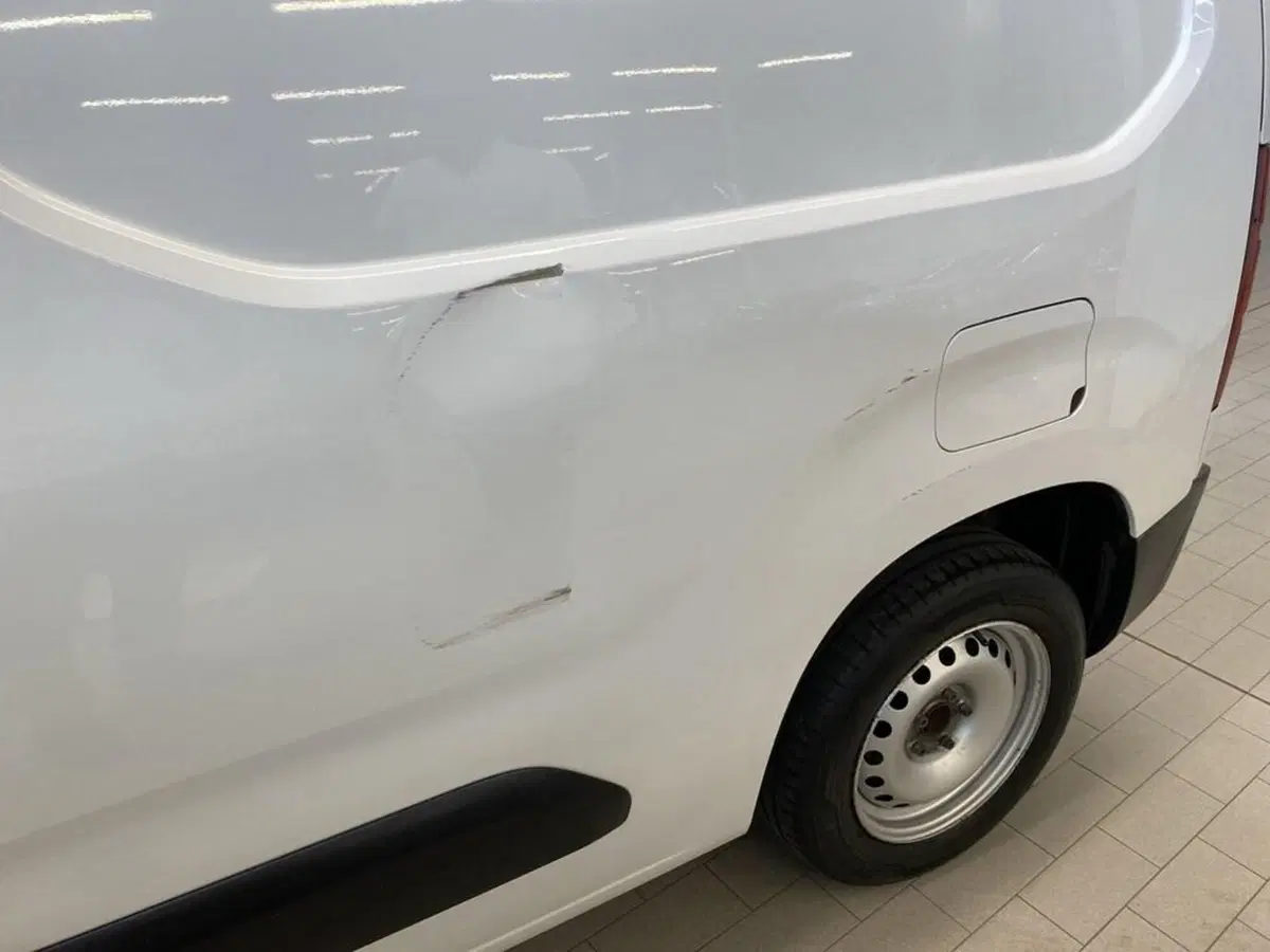 Peugeot Partner Furgone usata a Torino (13)