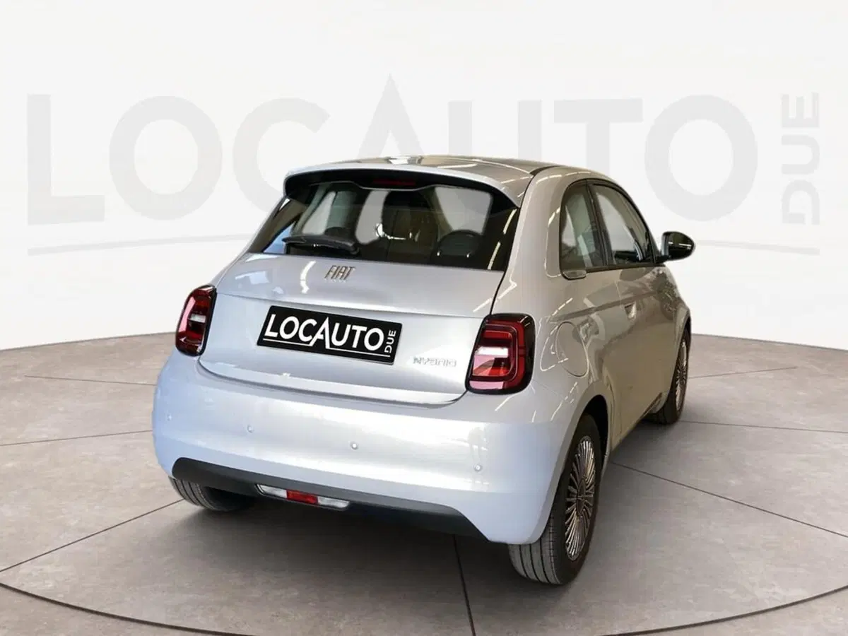 Fiat 500 nuova a Torino (4)
