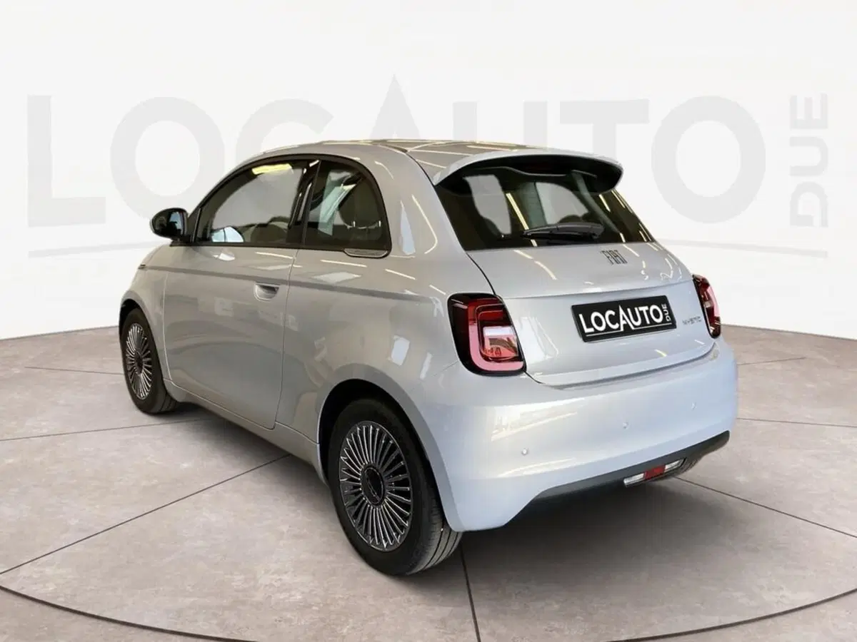 Fiat 500 nuova a Torino (5)