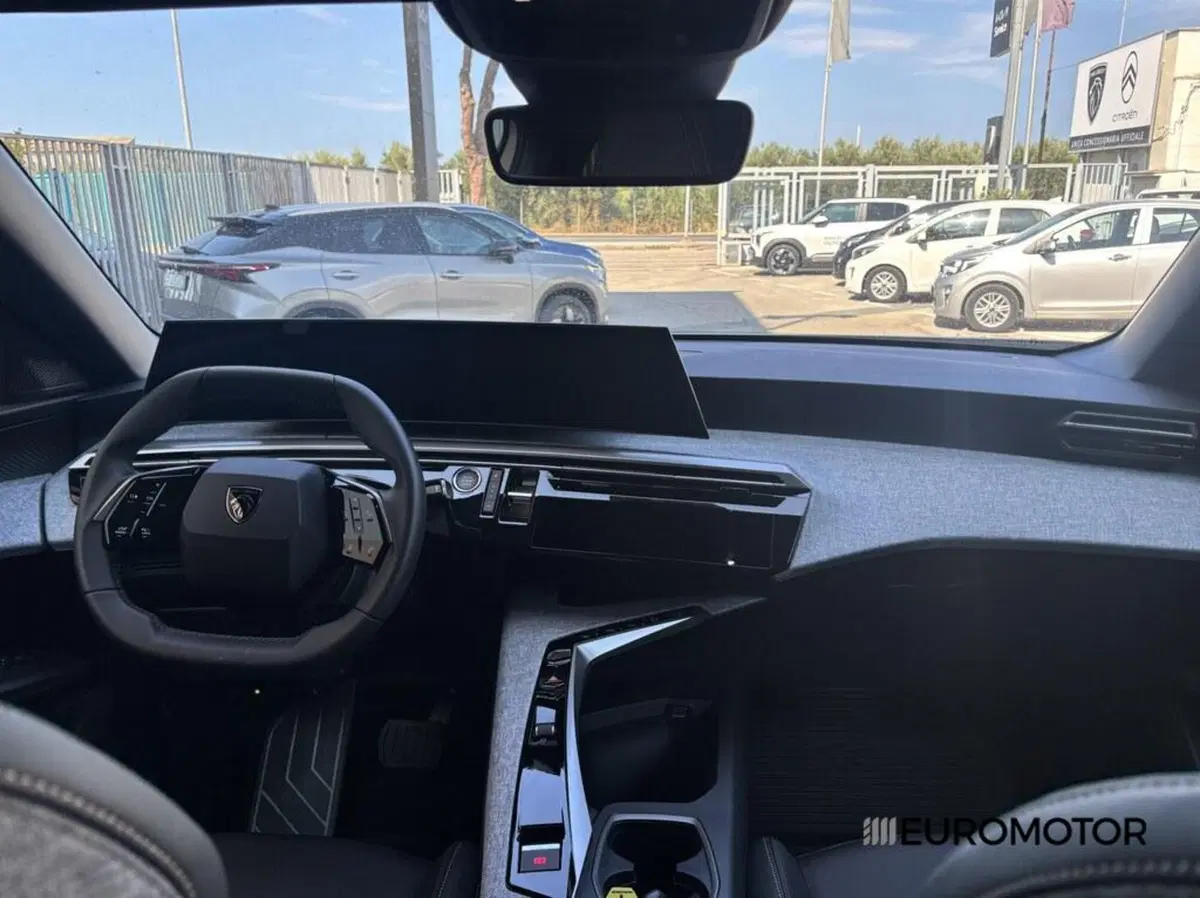 Peugeot 3008 usata a Bari (13)