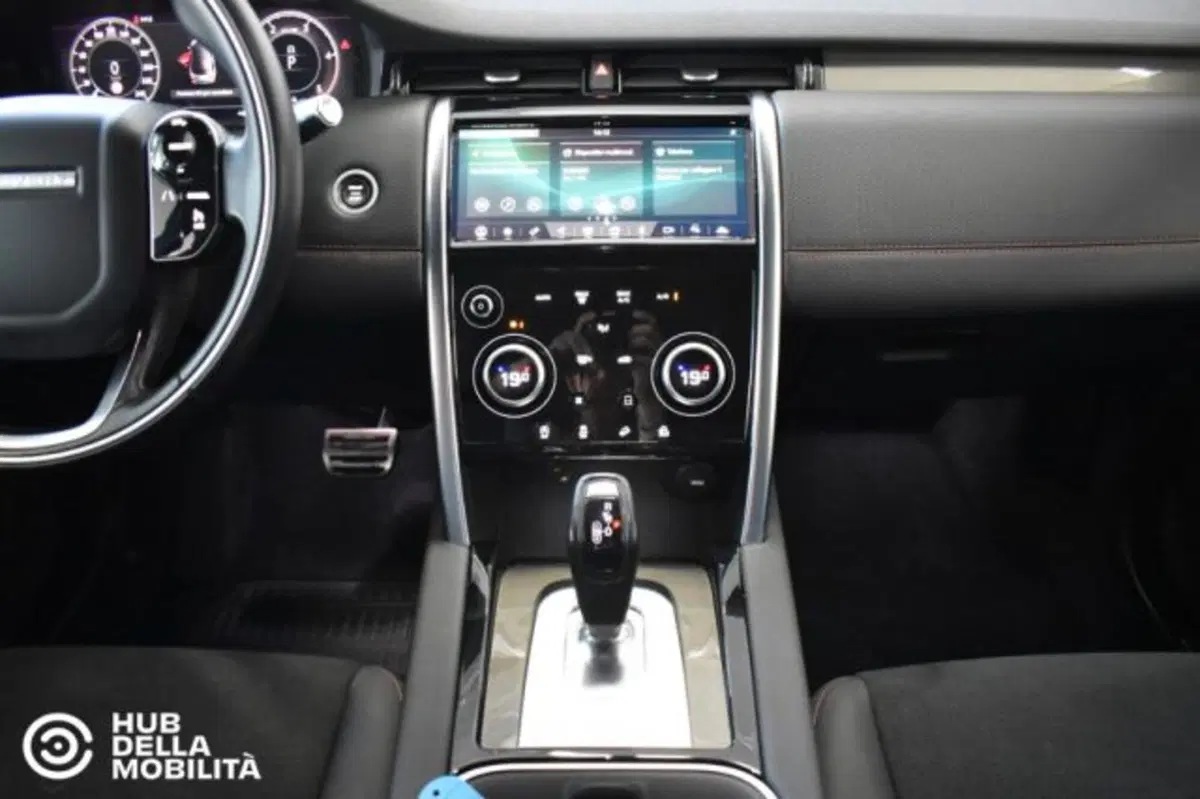Land Rover Discovery Sport usata a Perugia (11)