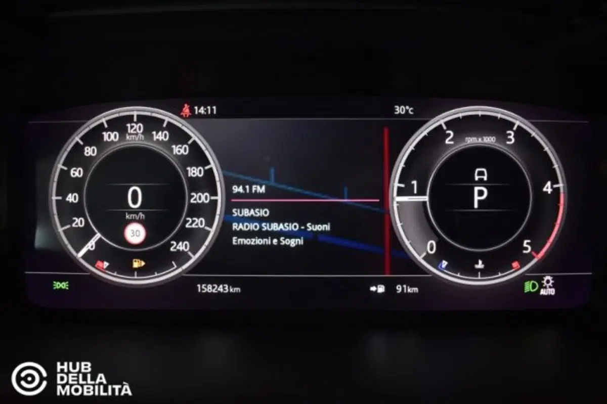 Land Rover Discovery Sport usata a Perugia (8)