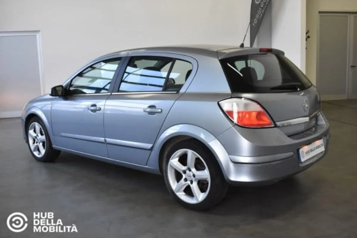 Opel Astra usata a Perugia (6)
