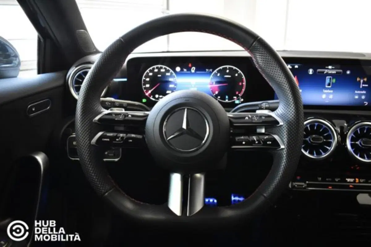Mercedes-Benz Classe A Sedan usata a Perugia (9)