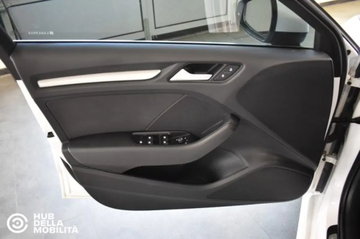 Audi A3 Sportback usata a Perugia (7)
