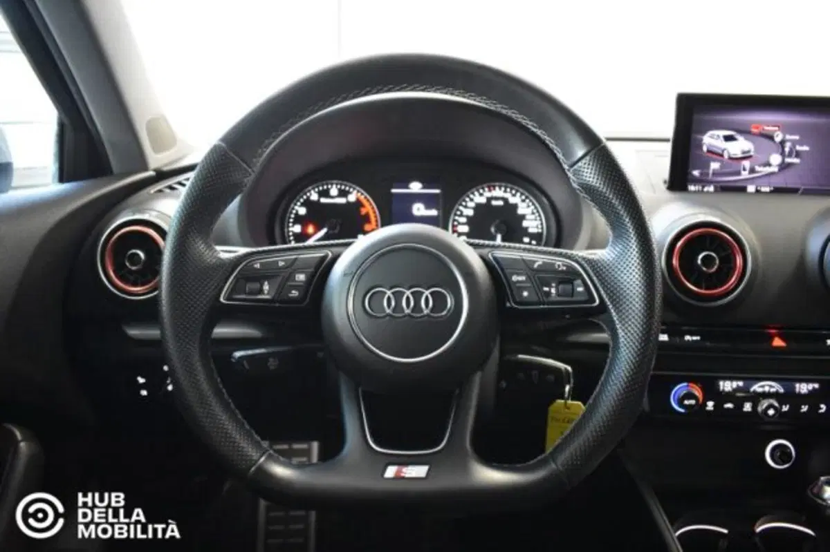 Audi A3 Sportback usata a Perugia (9)