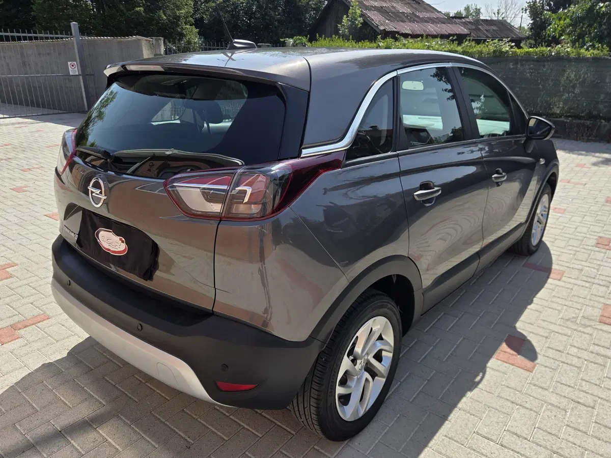 Opel Crossland X usata a Torino (3)