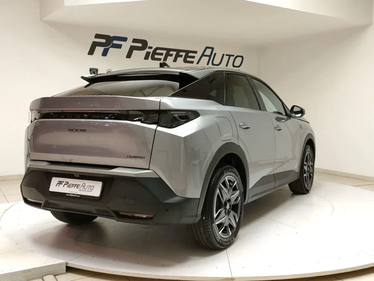 Peugeot 3008 nuova a Teramo (4)