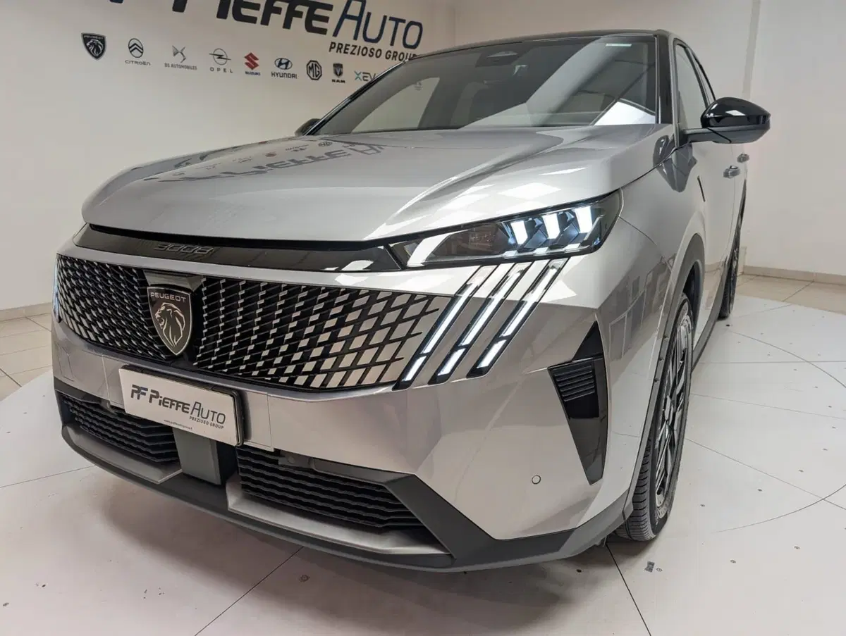 Peugeot 3008 nuova a Teramo (8)