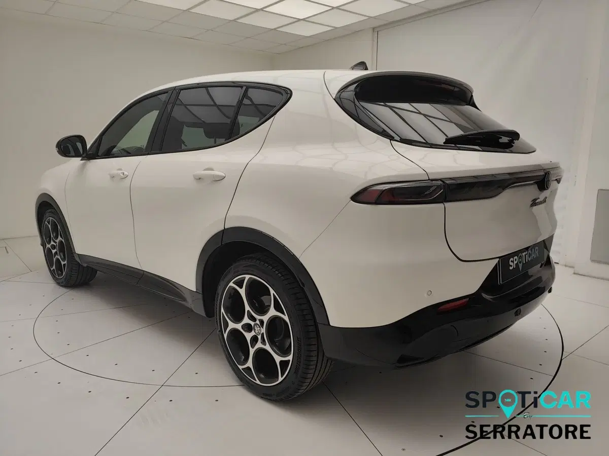 Alfa Romeo Tonale usata a Como (4)