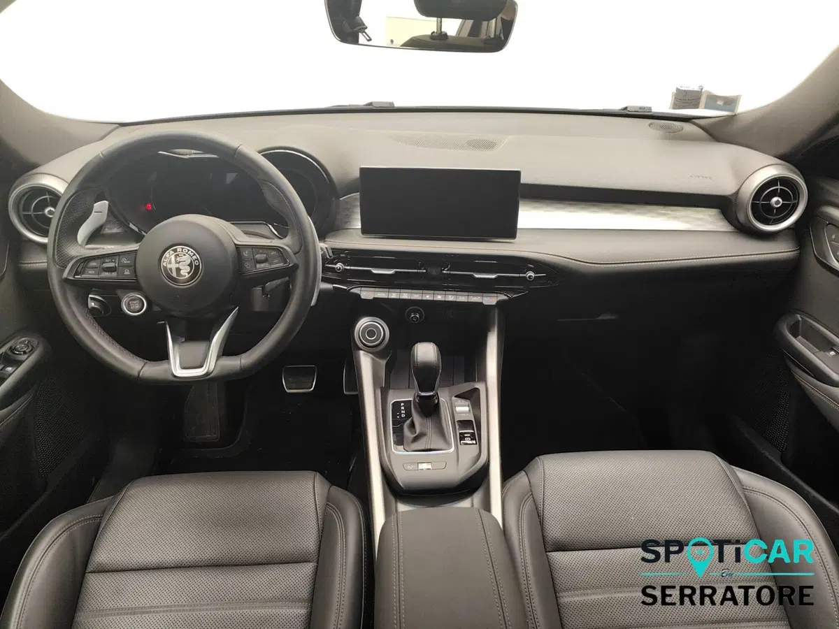 Alfa Romeo Tonale usata a Como (7)