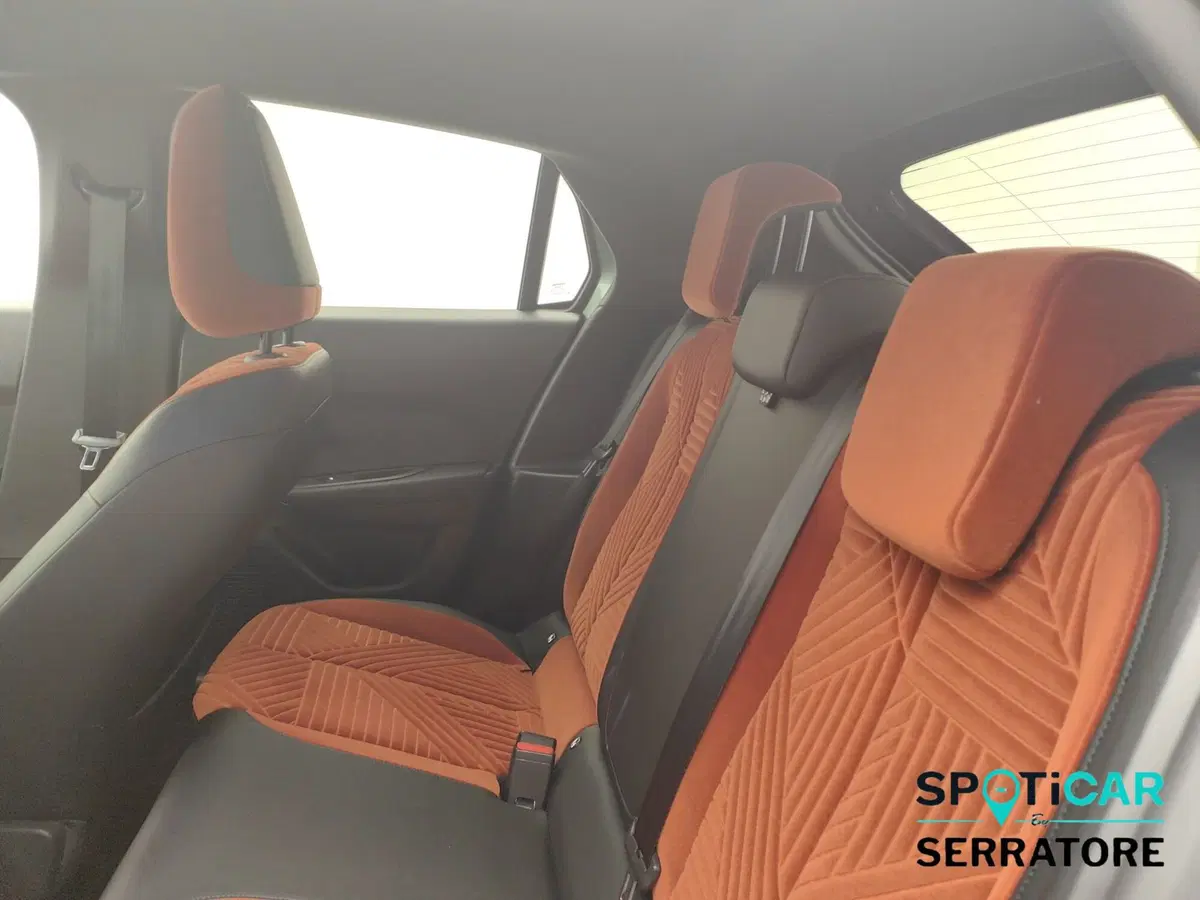 Lancia Ypsilon usata a Como (13)
