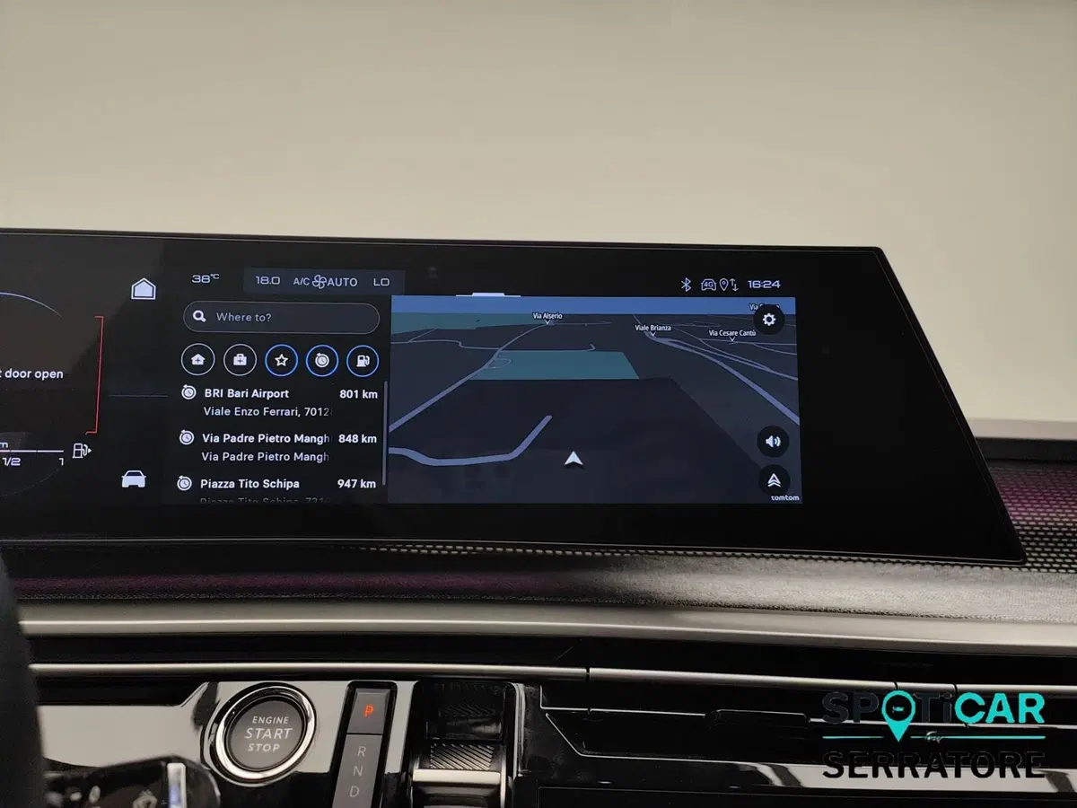 Peugeot 5008 usata a Como (11)
