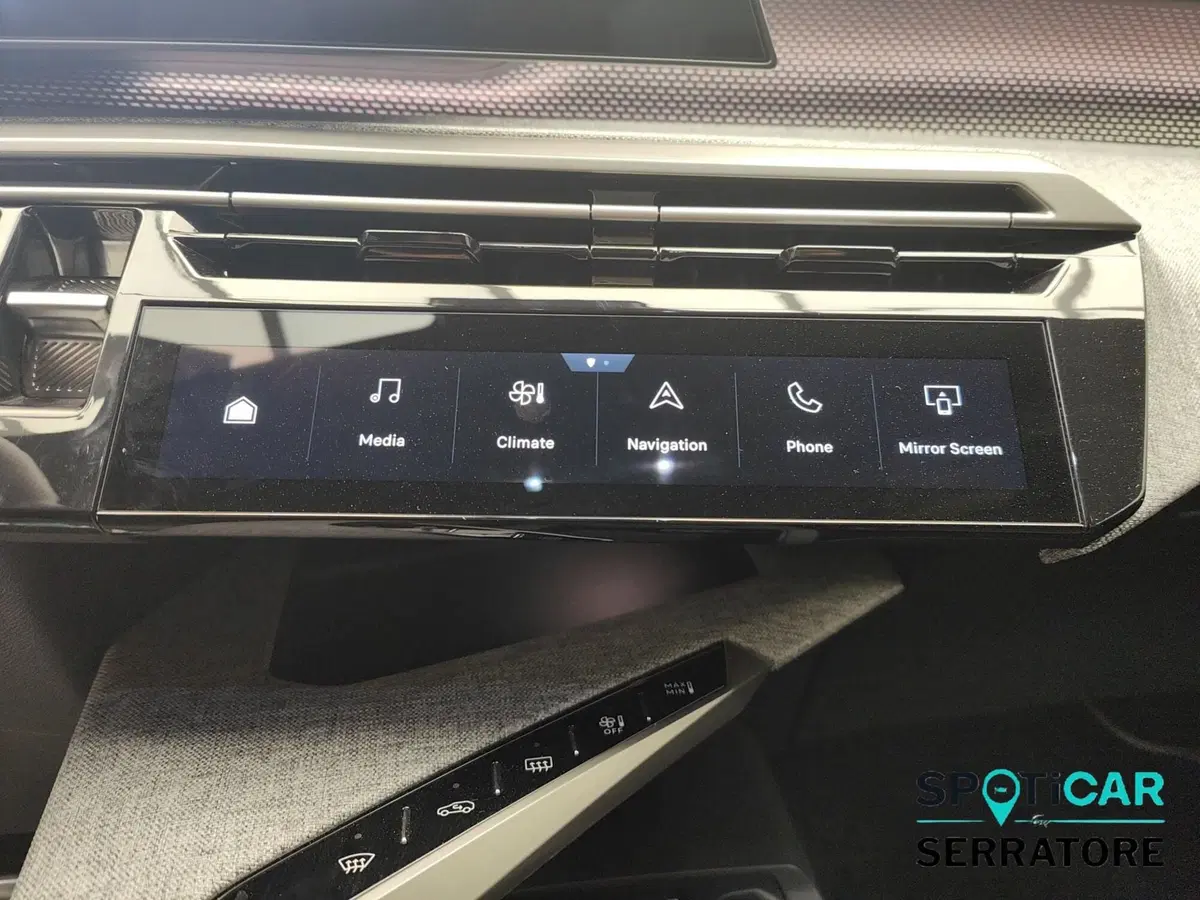 Peugeot 5008 usata a Como (17)
