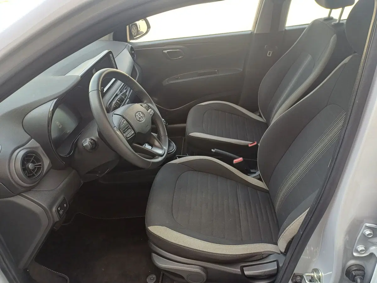 Hyundai i10 usata a Alessandria (8)