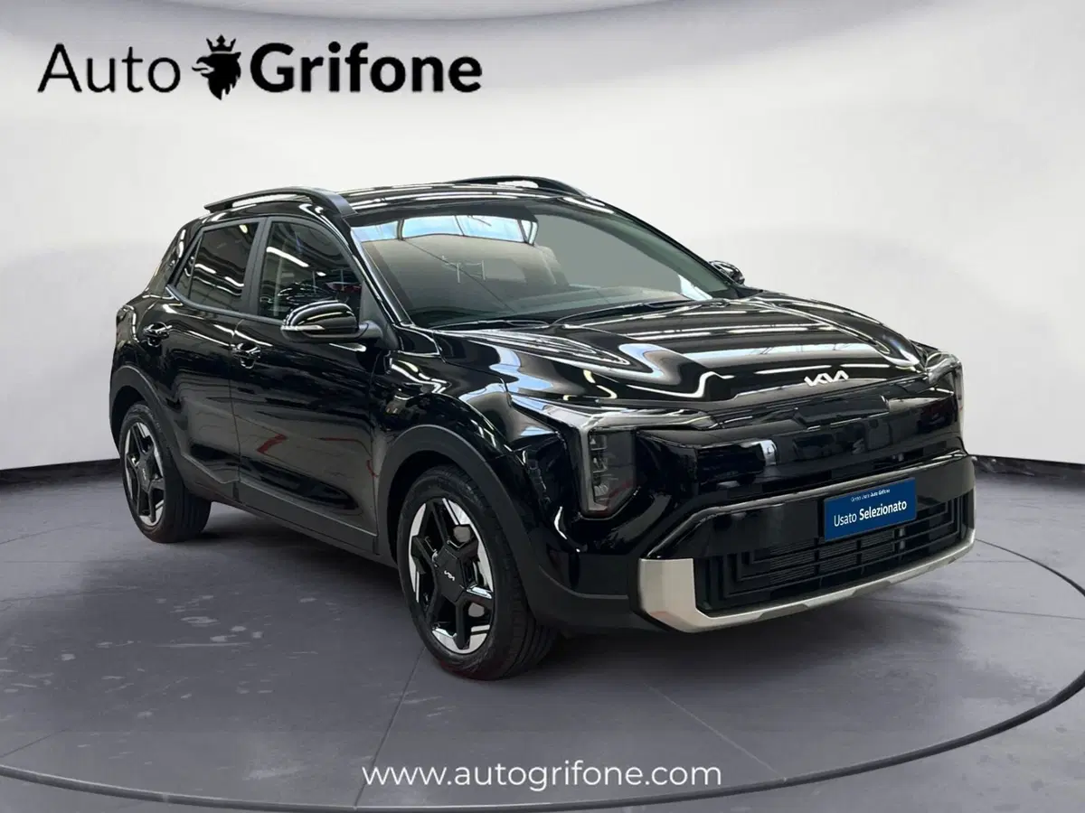 Kia Stonic nuova a Modena (7)