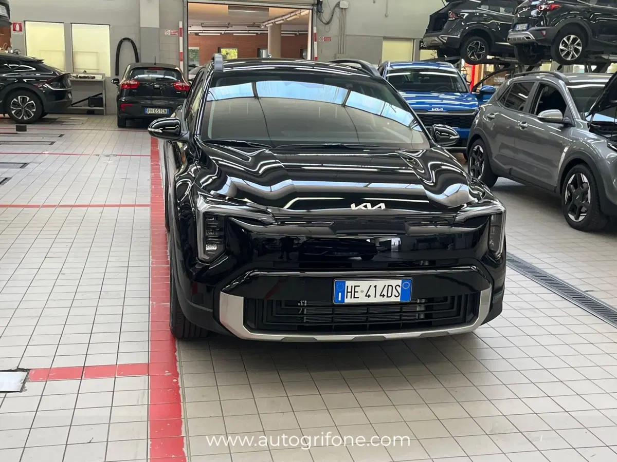 Kia Stonic nuova a Modena (8)