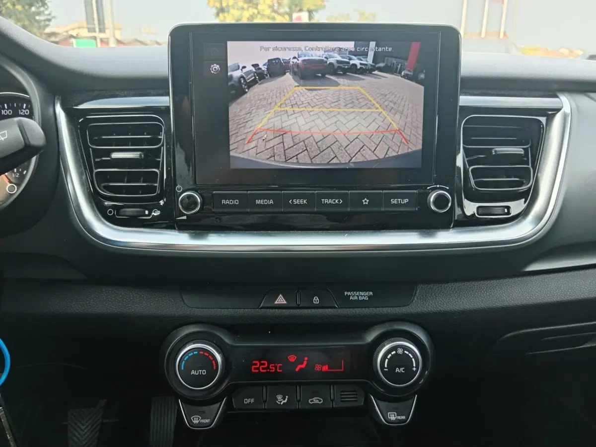 Kia Stonic usata a Alessandria (14)