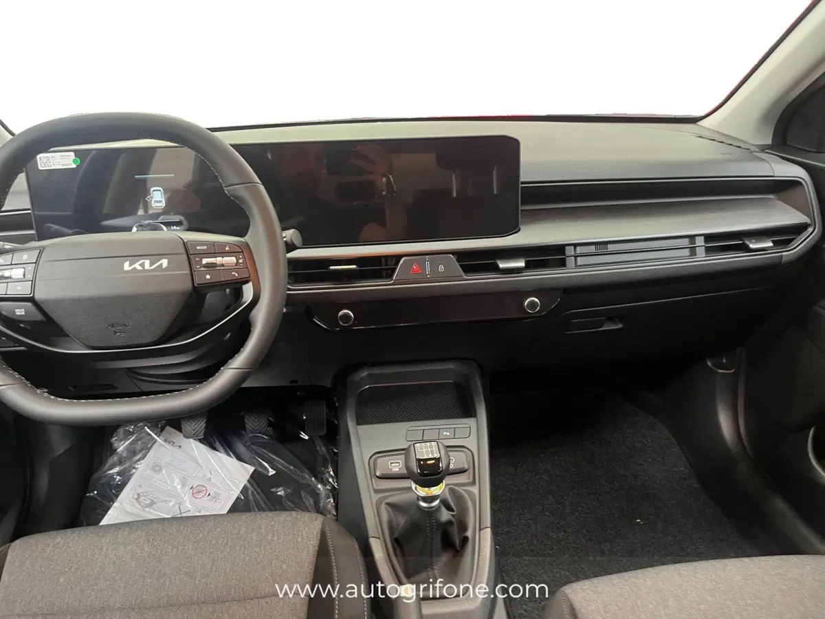 Kia Stonic nuova a Modena (12)