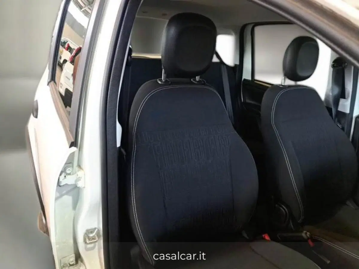 Fiat Panda Cross nuova a Salerno (10)