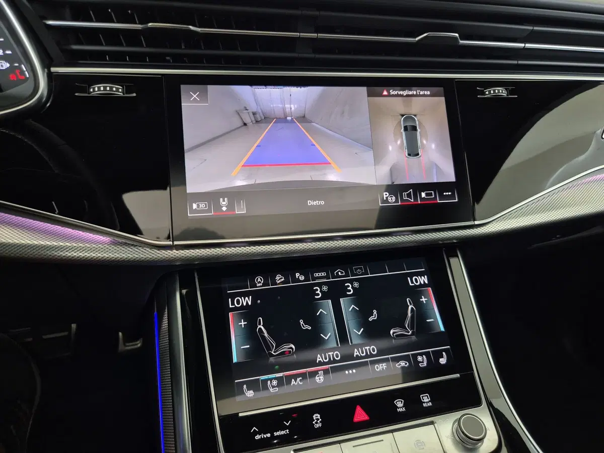 Audi RS Q8 usata a Torino (16)