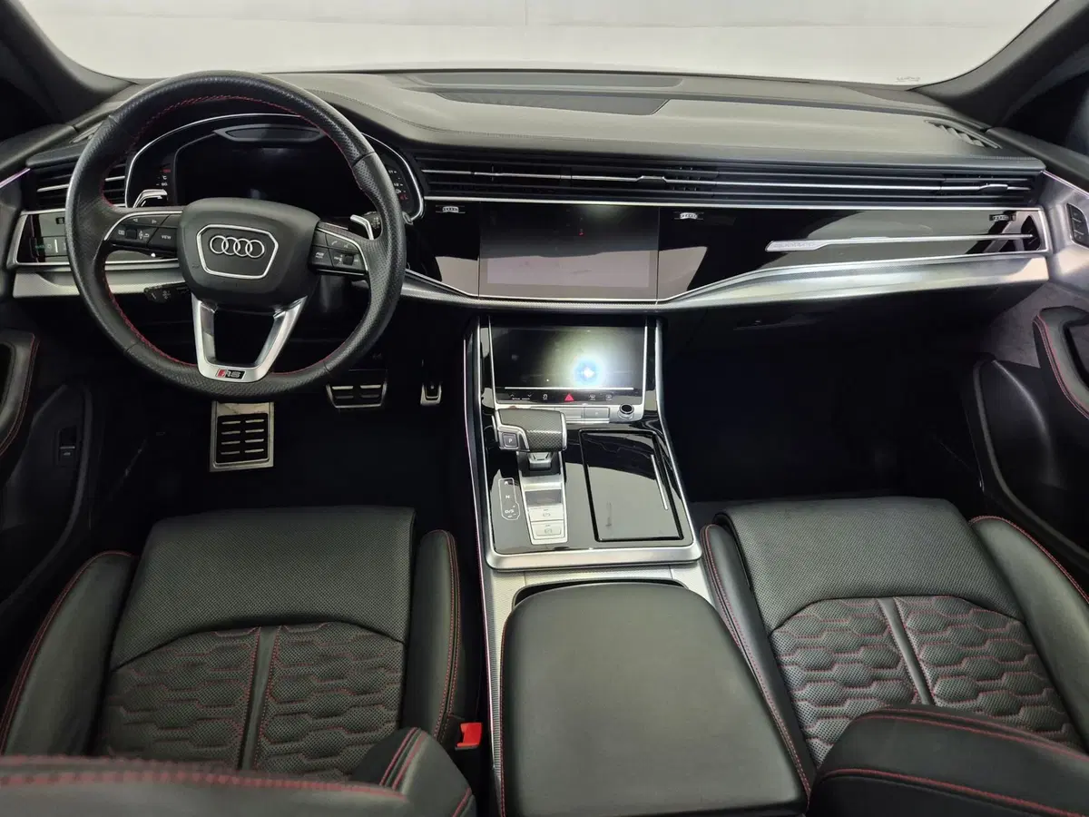 Audi RS Q8 usata a Torino (8)