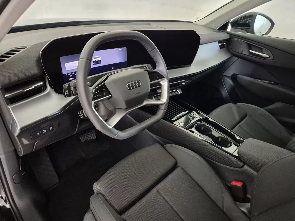 Audi Q3 Sportback usata a Torino (6)