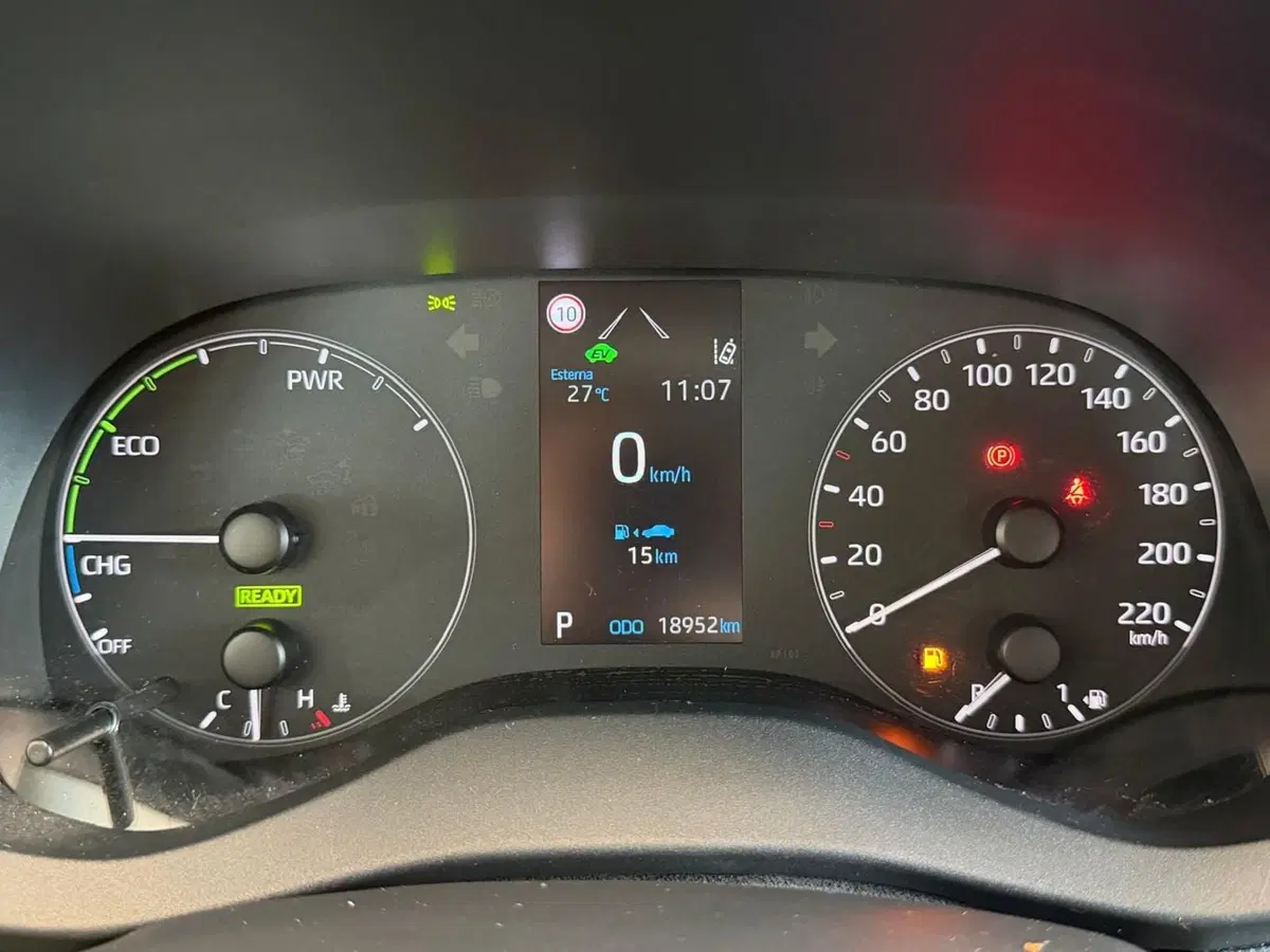 Mazda Mazda2 Hybrid usata a Napoli (11)