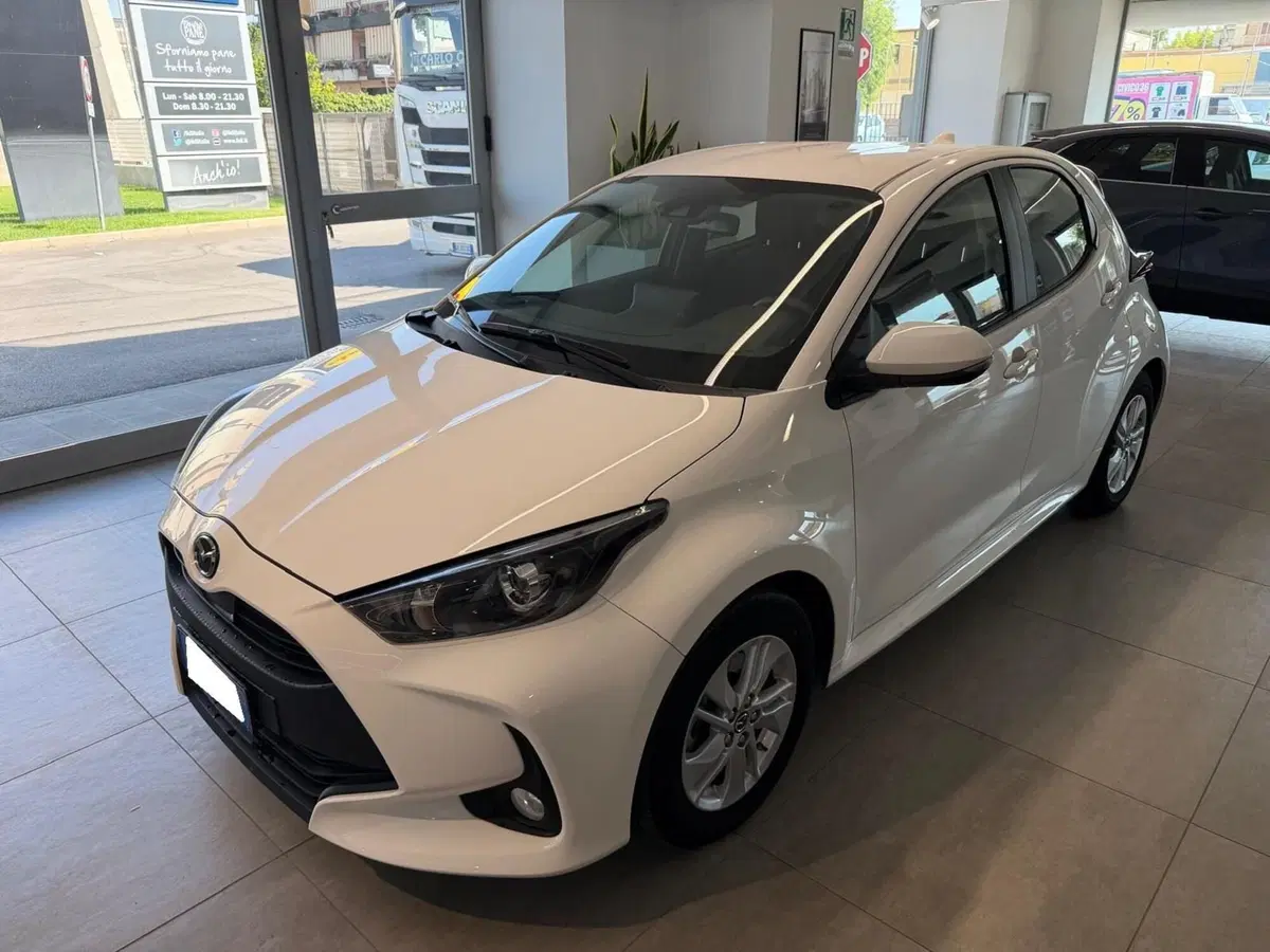 Mazda Mazda2 Hybrid usata a Napoli (2)