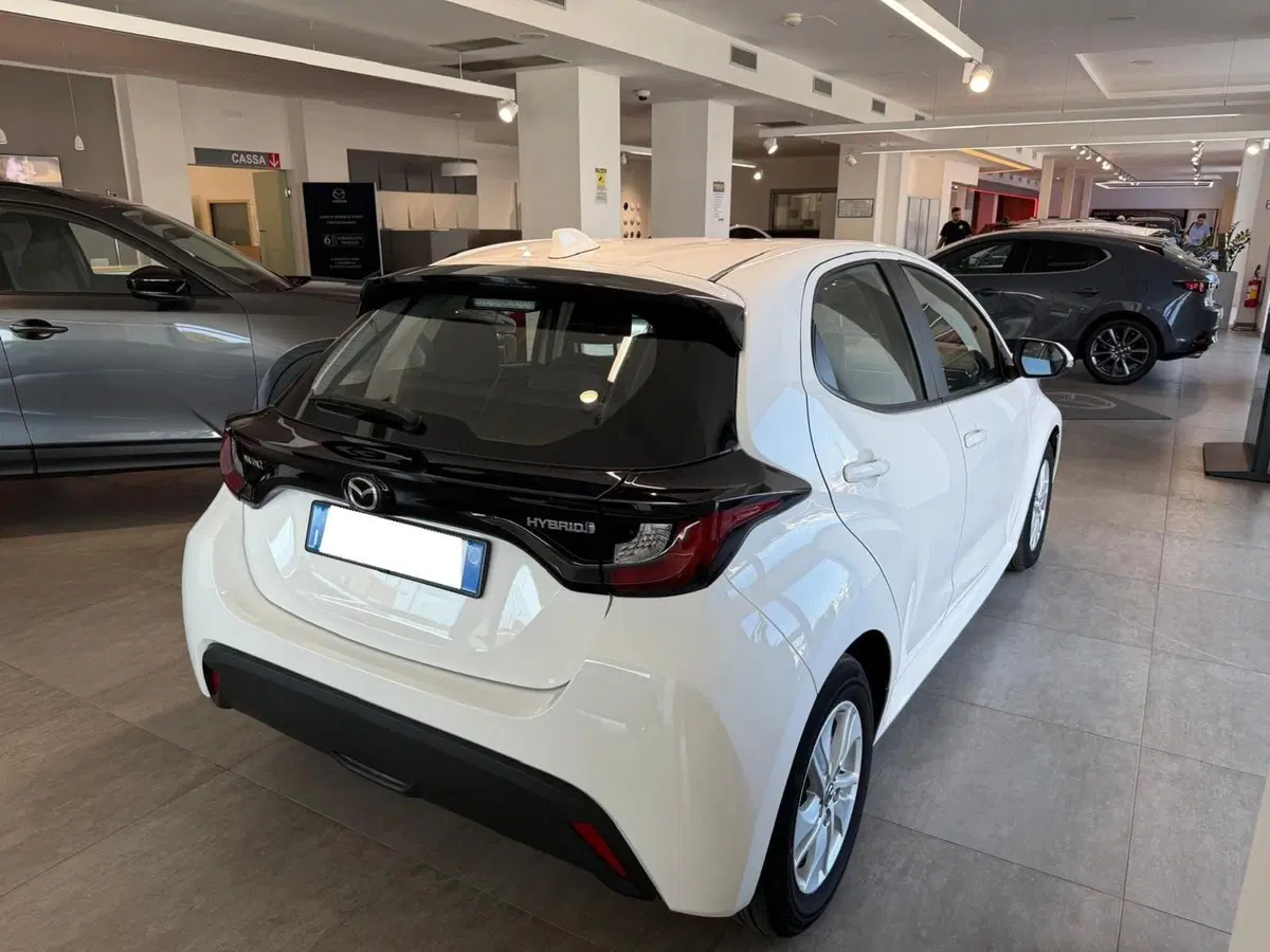 Mazda Mazda2 Hybrid usata a Napoli (5)