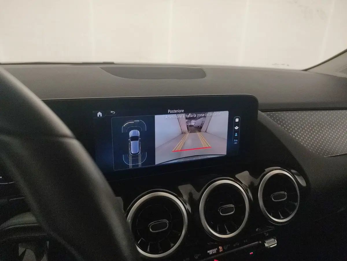 Mercedes-Benz GLA SUV usata a Alessandria (13)