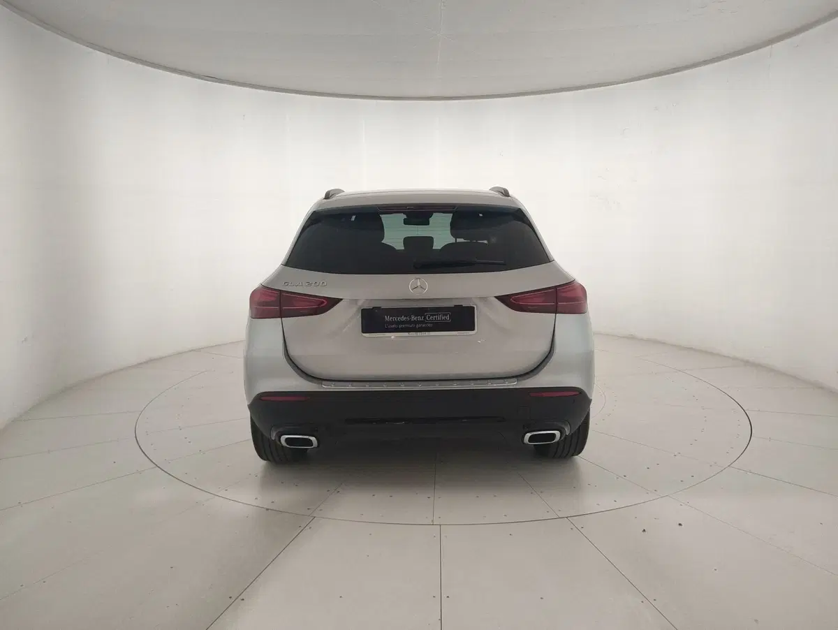 Mercedes-Benz GLA SUV usata a Alessandria (3)