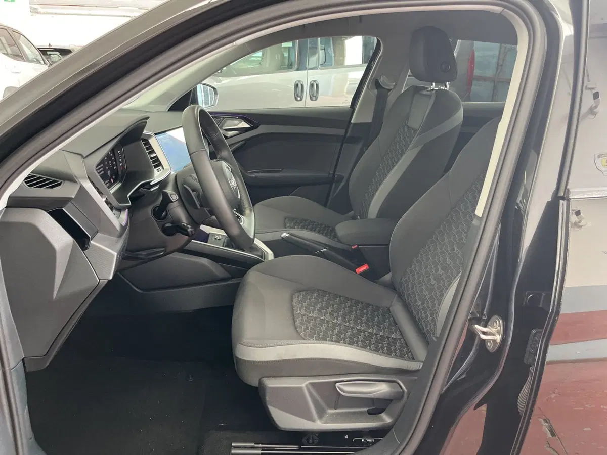 Audi A1 Sportback usata a Torino (10)