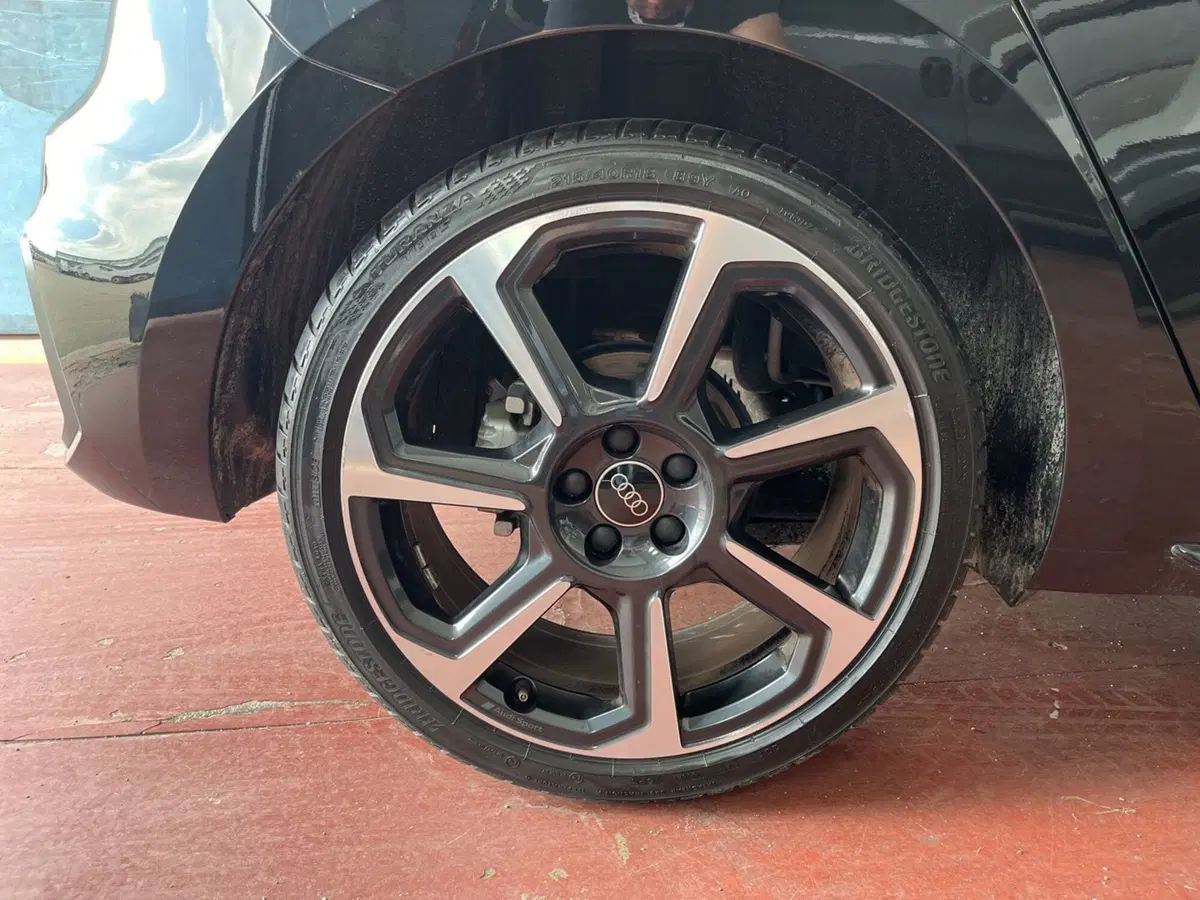 Audi A1 Sportback usata a Torino (7)