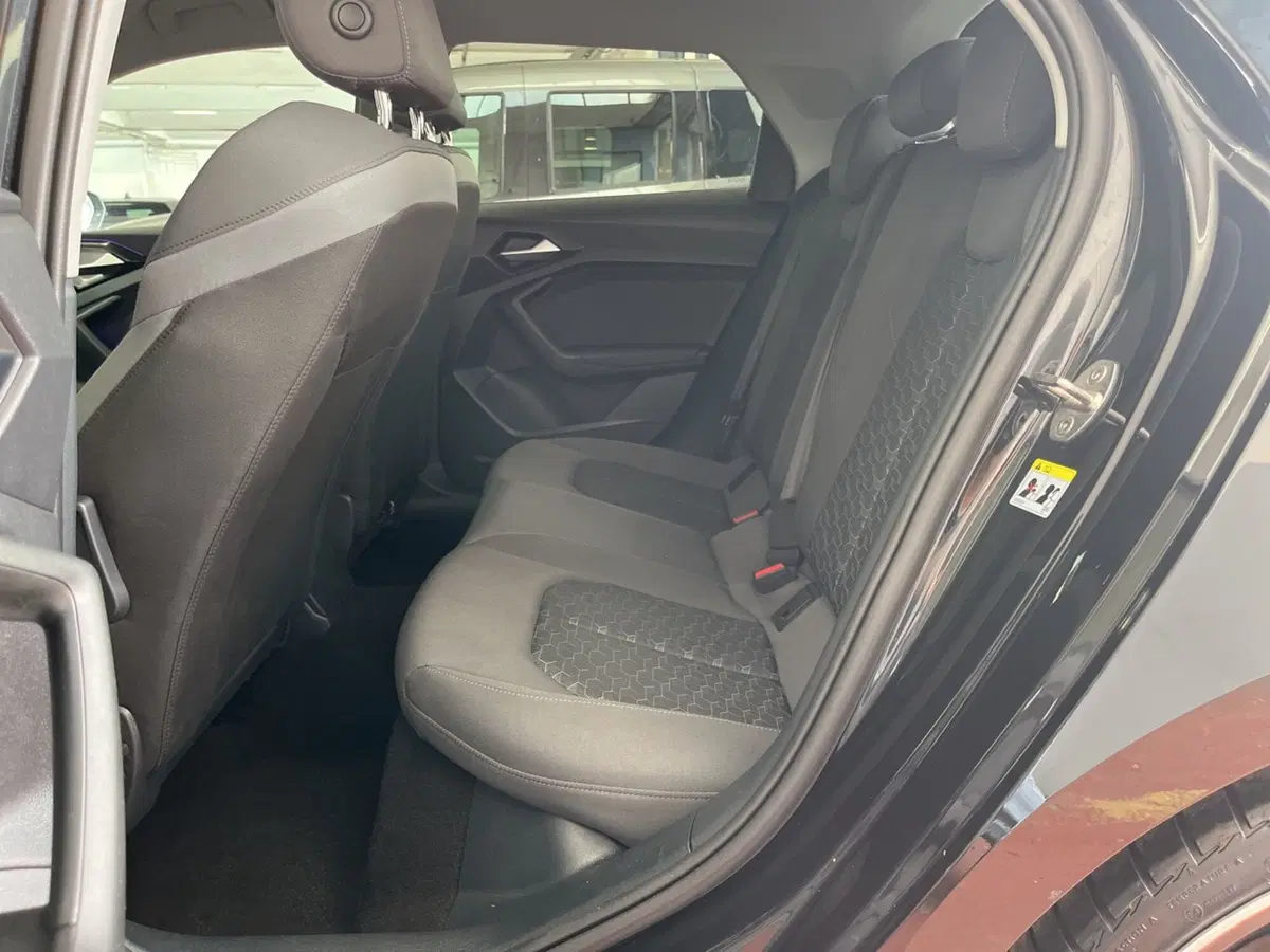 Audi A1 Sportback usata a Torino (9)