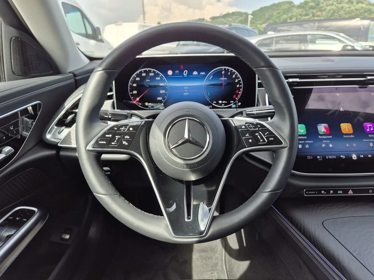 Mercedes-Benz Classe E usata  (17)