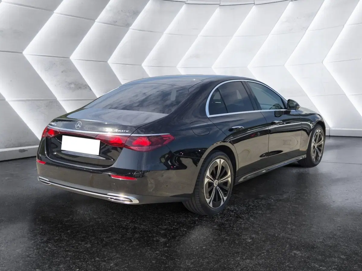 Mercedes-Benz Classe E usata  (4)